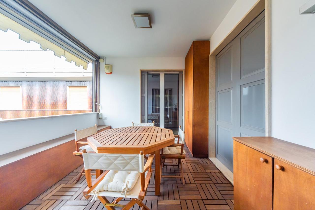 Cozy Apt - Corso Vercelli & Conciliazione M1 Milán Exterior foto